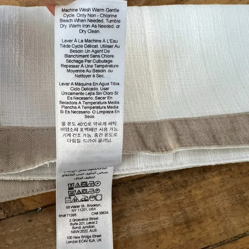 West Elm Set Of 4 White Brown Placemats 20